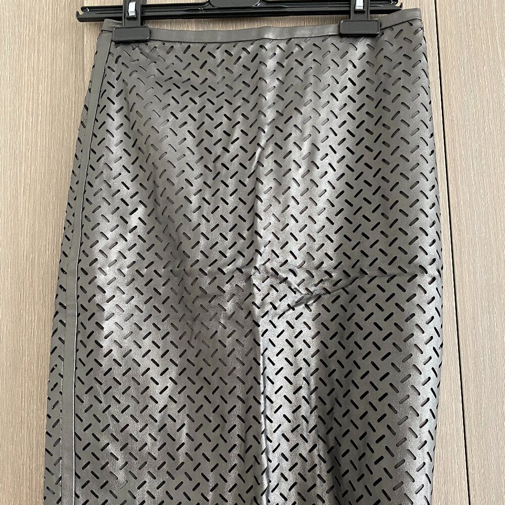424 Fifth Faux Leather Laser-Cut Pencil Skirt – Size 0